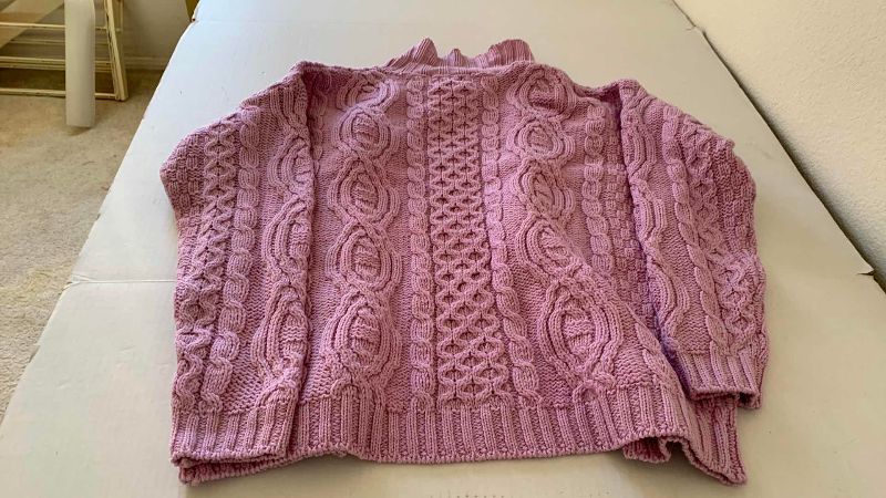 Photo 1 of ARONCRAPES MADE IN IRELAND 100% MERINO WOOL SWEATER SIZE M