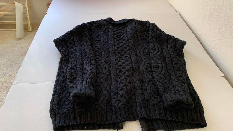 Photo 1 of ARANCRAFTS MADE IN IRELAND 100% MERINO WOOL SWEATER SIZE M