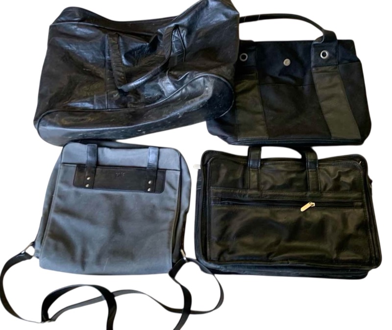 Photo 1 of 4-BRIEFCASES & MESSENGER BAGS