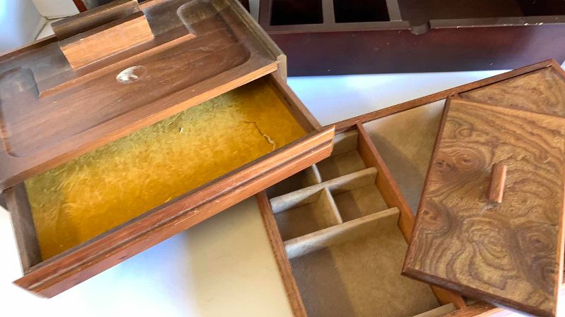 Photo 1 of 4 MENS JEWELRY CASES