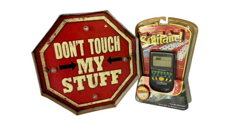 Photo 1 of SOLITAIRE GAME AND A NOVELTY SIGN