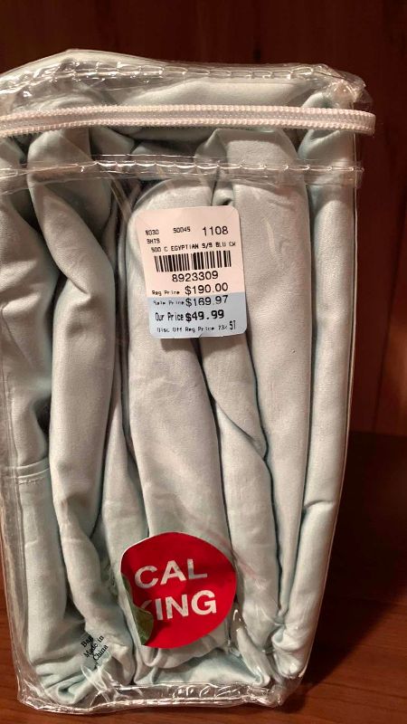 Photo 1 of CAL KING EGYPTIAN COTTON 500 THREAD COUNT SHEET SET
