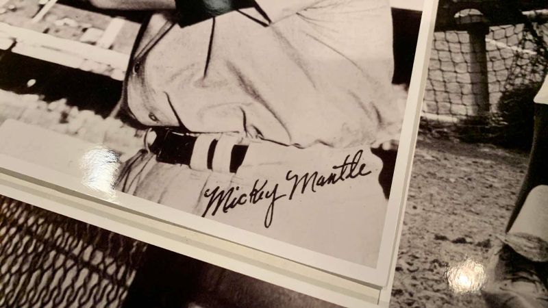 Photo 1 of NEW YORK YANKEES GLOSSY PHOTOGRAPHS