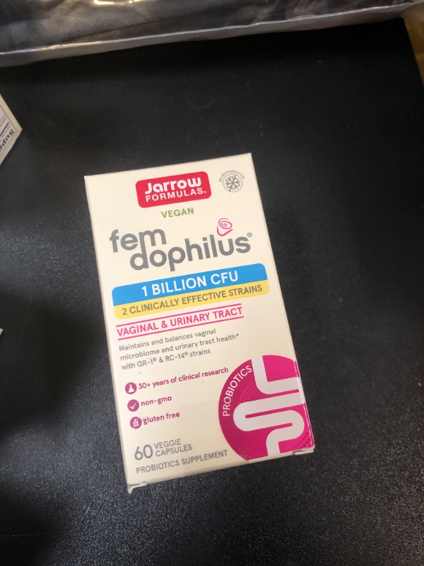 Photo 1 of Jarrow Formulas Fem-Dophilus Probiotics 1 Billion CFU With 2 Clinically Effective Strains, Dietary Supplement for Vaginal Health and Urinary Tract Health, 60 Veggie Capsules, 60 Day Supply Unflavored 60 Count (Pack of 1) exp  11/24