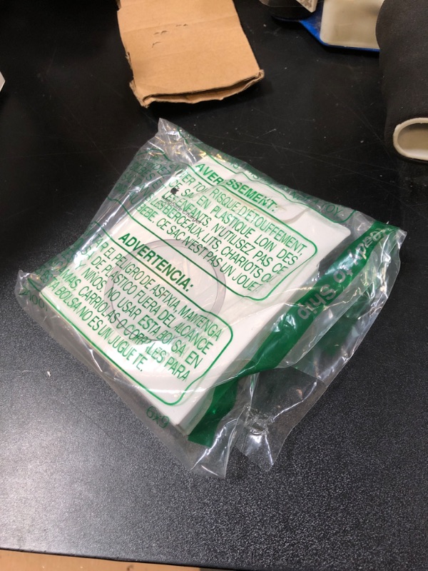 Photo 1 of Apple MagSafe Charger (2m) - Wireless Charger with Fast Charging Capability, Compatible with iPhone and AirPods ???????