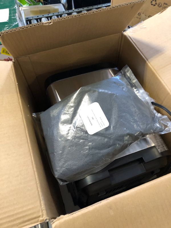 Photo 1 of 4L Electric Composter for Kitchen: Indoor Smart Quick Composting Machine with LED Timer Display, Odorless/Low-Noise Auto Garbage Disposal Home Countertop Compost Bin,Turn Waste into Natural Fertilizer