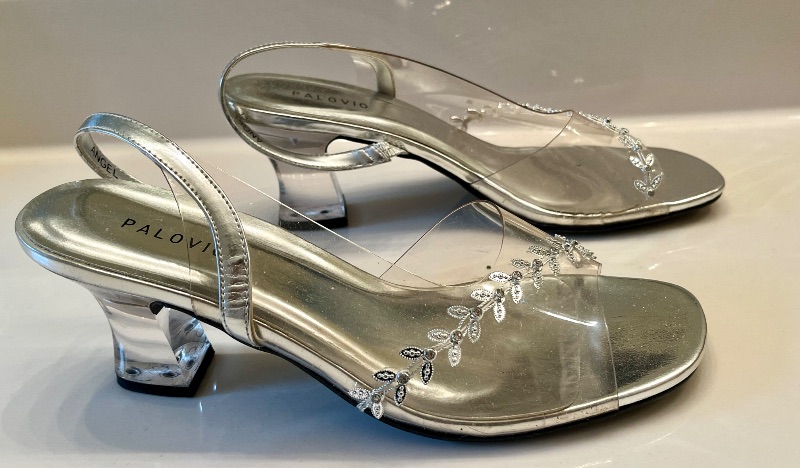 Photo 1 of !!!PALOVIO ANGEL SILVER & CLEAR OPEN TOED HEELS WOMENS SIZE 7.5