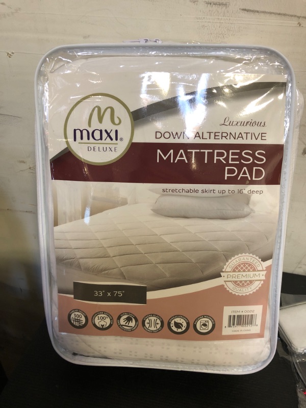 Photo 2 of MAXI Cot Size (33 X 75) Mattress Pad - Luxurious Cotton Sateen Mattress Protector - Soft, Comfortable, & Breatheable Mattress Cover - Mattress Pad Protects Mattress from Dust, Dirt, Spills, & Stains