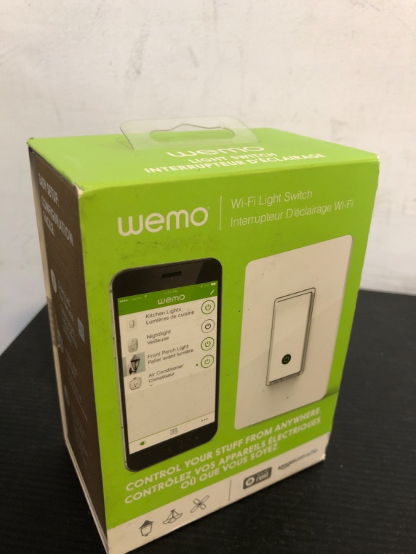 Photo 1 of Belkin F7C030FC Wemo Smart Light Switch - White