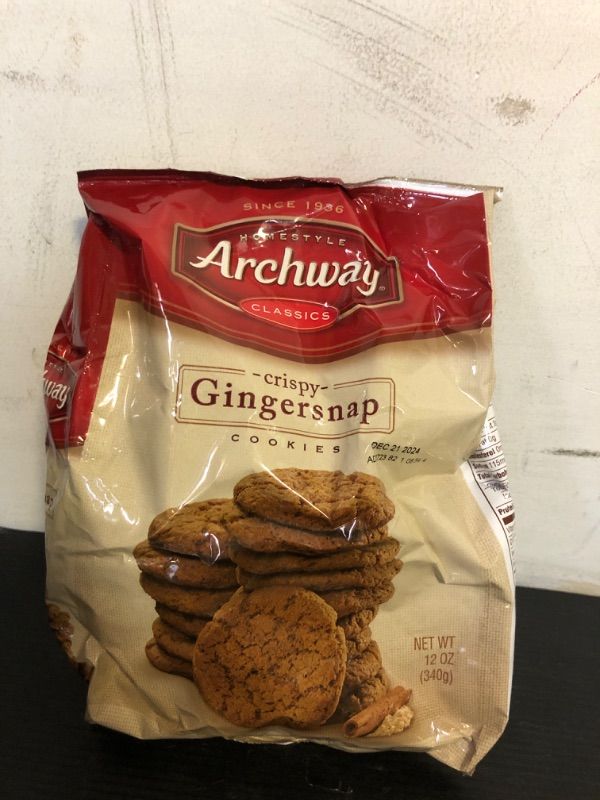 Photo 2 of exp date 12/2024--Archway Cookies