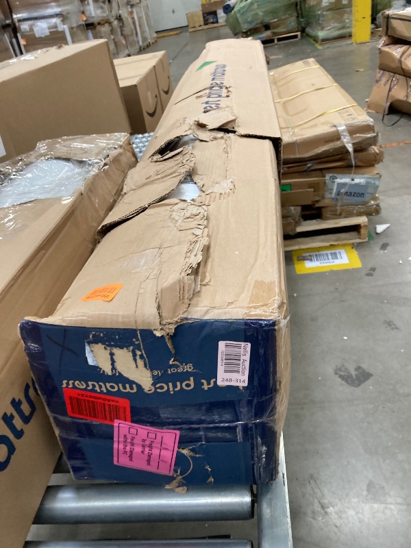 Photo 1 of 10” gel foam mattress 