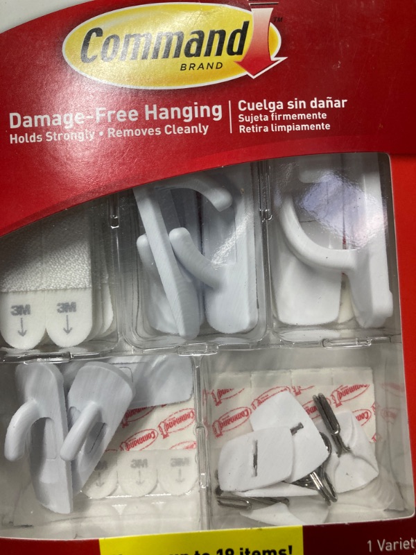 Photo 2 of 3M  General Purpose Hanging Hooks Assorted Size - Pack of 54