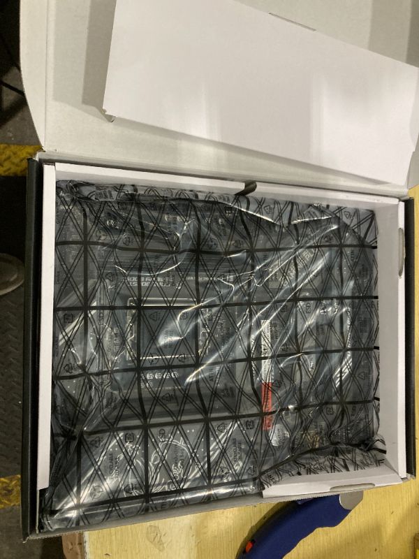 Photo 1 of MSI 2023 Newest Creator M16 Gaming Laptop, 16" QHD+ Display, Intel Core i7-13620H(10-core), NVIDIA GeForce RTX 4060 Graphics, 32GB DDR5 RAM, 1TB SSD, HD Webcam, Wi-Fi 6, HDMI, Windows 11 Home