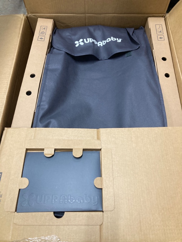 Photo 1 of UPPAbaby Vista V2 Stroller / Convertible Single-To-Double System / Bassinet, Toddler Seat, Bug Shield, Rain Shield, and Storage Bag Included / Noa (Navy/Carbon Frame/Saddle Leather)