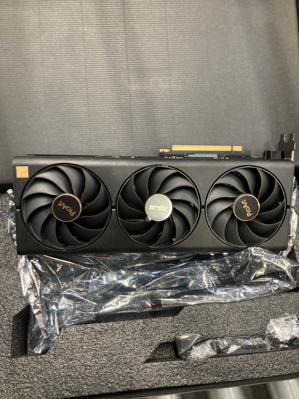 Photo 1 of ASUS ProArt GeForce RTX™ 4080 Super OC Edition Graphics Card (PCIe 4.0