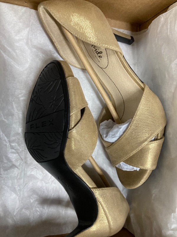 Photo 1 of GOLD HEELS, 7W
