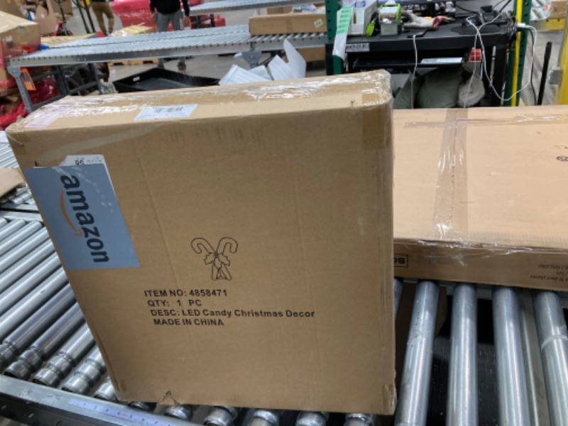 Photo 1 of Lighted Christmas Candy Cane Outdoor Pre-lit 3D Crossed Candy Cane Glittered with LEDs Lighted Up Standing Ornament Outdoor Indoor Christmas Decoration for Home Lawn Yard Garden Display