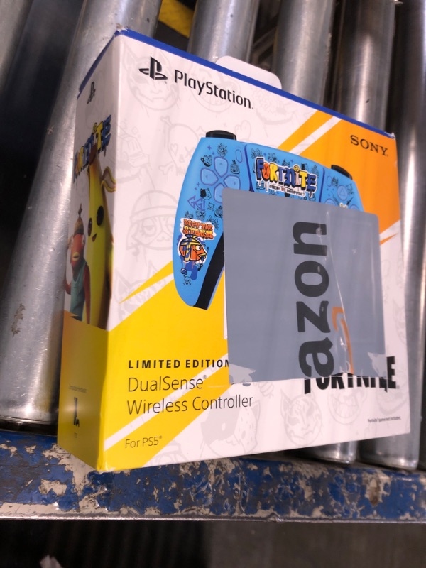 Photo 1 of PlayStation DualSense® wireless controller – Fortnite® Limited Edition