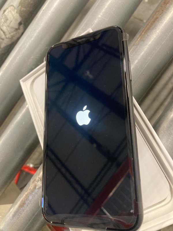 Photo 7 of Apple iPhone 11 (128GB) - Black (T-Mobile)