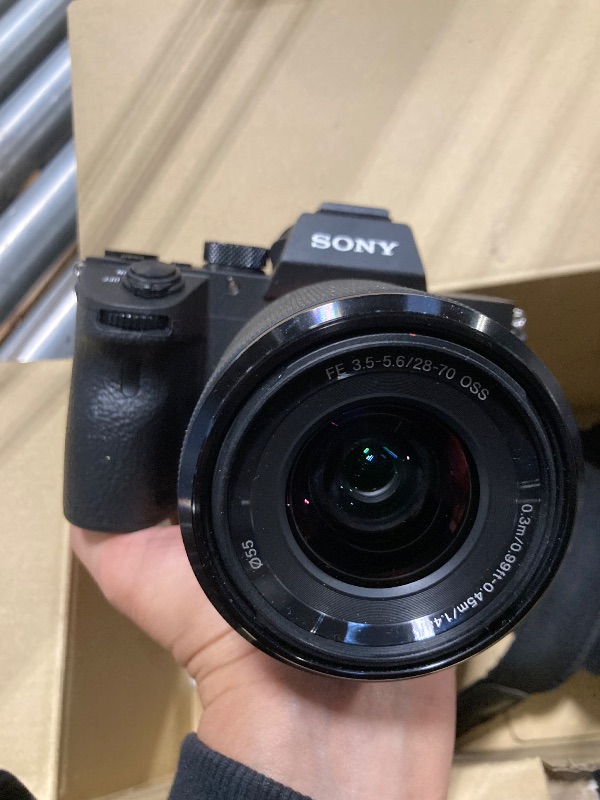 Photo 3 of ***DAMAGE BOX*** Sony a7 III (ILCEM3K/B) Full-frame Mirrorless Interchangeable-Lens Camera with 28-70mm Lens with 3-Inch LCD, Black