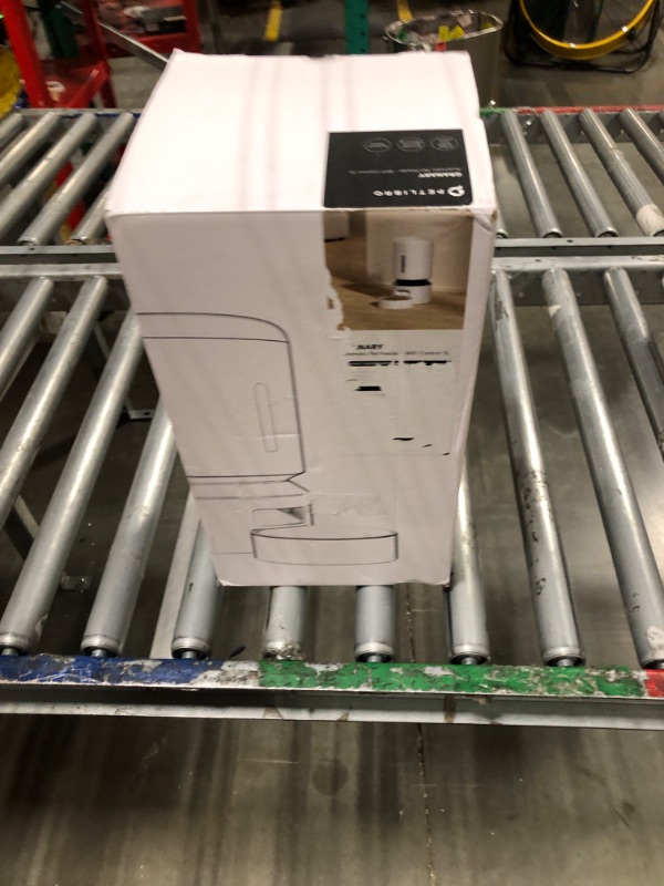 Photo 1 of PETLIBRO Automatic Cat Feeder, 5G WiFi Automatic Dog Feeder with Freshness Preservation, 5L Timed Cat Feeder with Low Food Sensor, Up to 10 Meals Per Day, Granary Pet Feeder for Cats, White