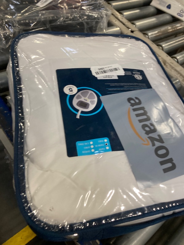 Photo 1 of Serta Heated Mattress Pad Twin XL - Deep Pocket, 10 Heat Settings, Auto Shut Off, ETL Certified, Machine Washable, White