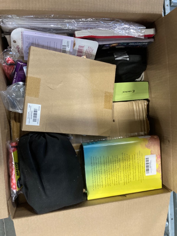 Photo 1 of ***BUNDLE  OF MIXED ITEMS, FINAL SALE NO RETURNS***