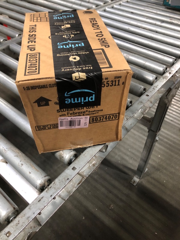 Photo 1 of Swiffer Sweeper Wet Mopping Cloth Multi Surface Refills, Mops for Floor Cleaning, Febreze Lavender Scent, 36 Count