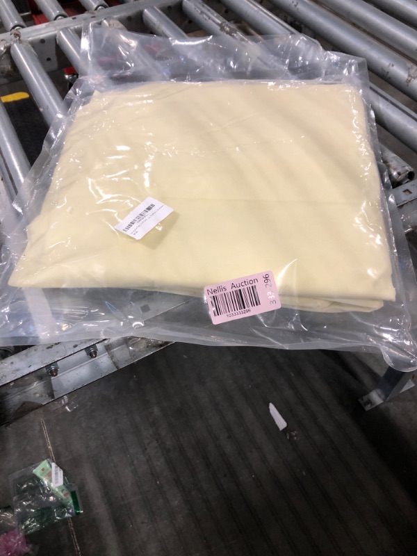 Photo 1 of Rectangular Plant Cover Frost Protection, (175 x 40 x 45 cm, 2 pieces) Winter Frost Blanket, Plant Protection Drawstring Bag for Cold Frost, Freezing, Sun Protection, Bird Protection from Insects