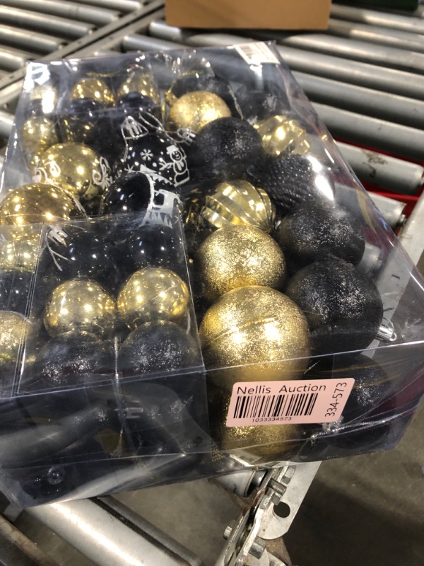 Photo 2 of 102PCS Black and Gold Christmas Ornaments,Assorted Plastic Shatterproof Christmas Ornaments,Christmas Balls Ornaments,Xmas Tree Ornaments, Christmas Tree Decorations Set