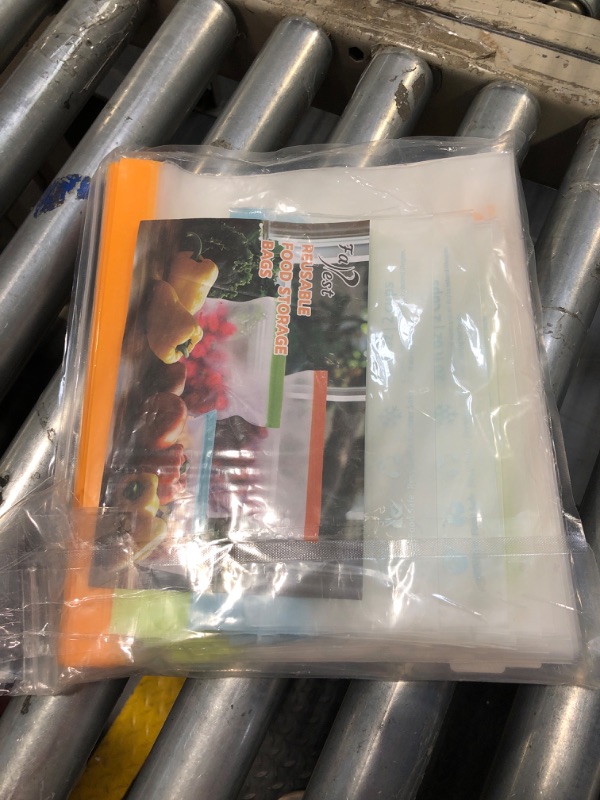 Photo 1 of 24 Pack Reusable Food Storage Bags,Leakproof Freezer Bags BPA Free Stand Up Sandwich Bags for Lunch Salad Fruit Travel,Dishwasher Safe(8 Gallon,8 Sandwich,8 Snack)