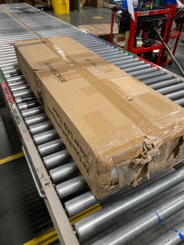 Photo 1 of Sunco 50 Pack T8 LED Tubes 4FT Fluorescent Replacement, 48 Inch, 18W, 2200LM, 5000K Daylight, Single Ended Power, Clear Lens UL