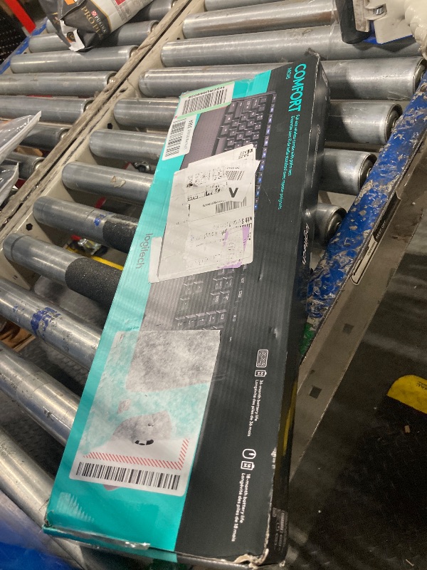 Photo 1 of Logitech MK345 Wireless Combo Full-Sized Keyboard with Palm Rest and Comfortable Right-Handed Mouse, 2.4 GHz Wireless USB Receiver, Compatible with PC, Laptop,Black