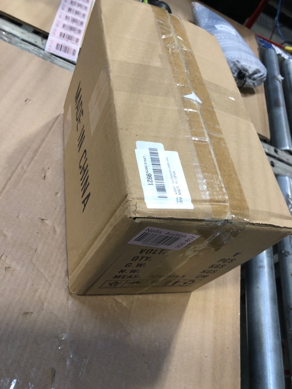 Photo 1 of Snow Machine, 1200W Wireless Remote Control Snow Maker Machine for Outdoors Portable Premium Artificial Snowflake Machines Indoor for Christmas Holidays Parties Birthday Wedding Stage Effect Black