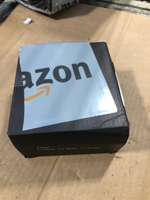 Photo 1 of Voraiya UV Retainer Case with Fan, UVC Retainer Cleaner, Aligner Case Includes Vent Holes and Mirror, Portable Retainer Holder Box for Mouth Guard, Aligners, Night Guard, Black