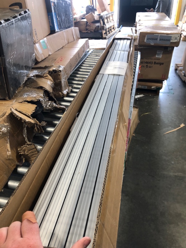 Photo 1 of SZSKYING 8FT LED Shop Light Fixture,T8 Integrated Led Tube Lights White,120W 12000LM 6500K,High Output Clear Cover, V Shape 8 Foot LED Light Bulb,Garage Lighting for Workshop,Plug and Play (20 Pack)