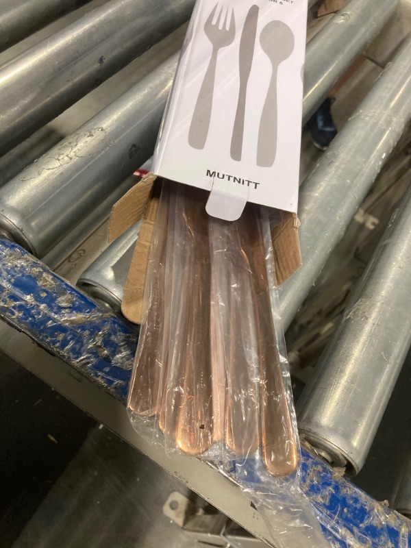 Photo 3 of ***USED***30 Pcs Rose Gold Silverware Set Service for 6, Premium Stainless Steel Flatware Set, Cutlery Utensil Set, Durable Home Kitchen Eating Tableware Set, Include Fork Knife Spoon Set, Dishwasher Safe