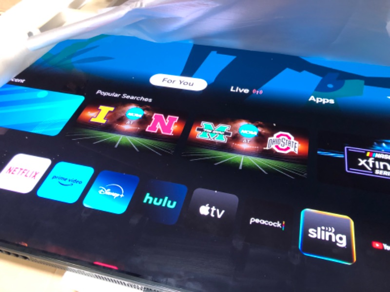 Photo 1 of ***Display working intermittent ON and OFF every 3 seconds*** SAMSUNG 77-Inch Class OLED 4K S90D Series HDR+ Smart TV w/Dolby Atmos, Object Tracking Sound Lite, Motion Xcelerator, Real Depth Enhancer, 4K AI Upscaling, Alexa Built-in (QN77S90D, 2024 Model)