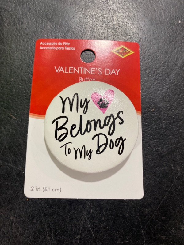 Photo 1 of "MY HEART BELONGS TO MY DOG" PINS 6PK