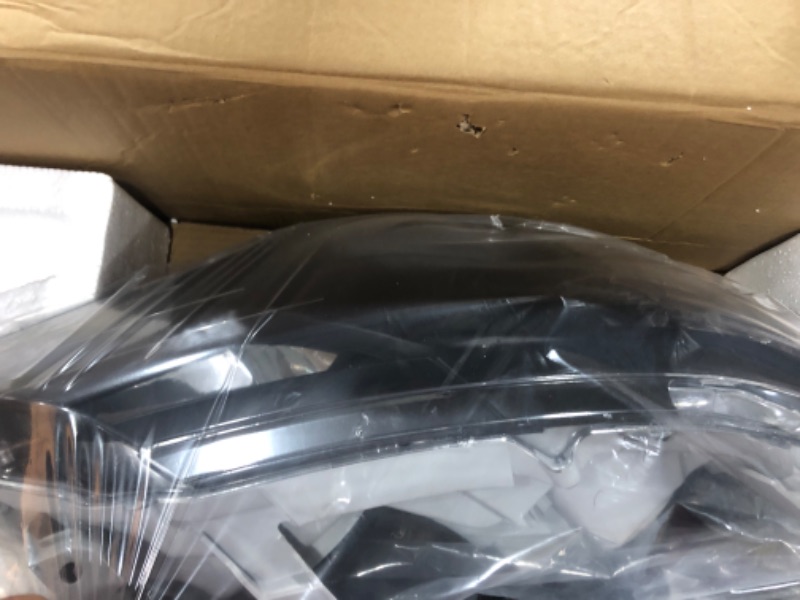 Photo 1 of Headlight Assembly Compatible With 12 2012 Camry 13 2013 Camry 14 2014 Camry 2012-2014 12-14 Toyota Camry L/LE/XLE/Hybrid LE XLE Left and Right Side ?Black Housing Clear Relfector?
