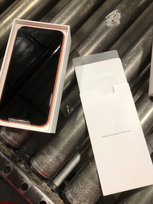 Photo 2 of Apple iPhone XR (256GB, Coral) [Locked] + Carrier Subscription
