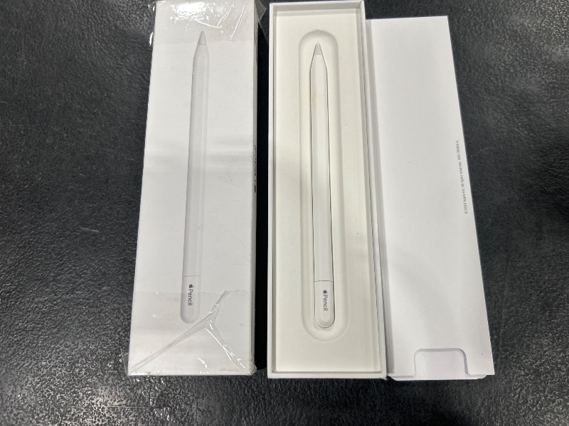 Photo 2 of Apple Pencil (USB-C)