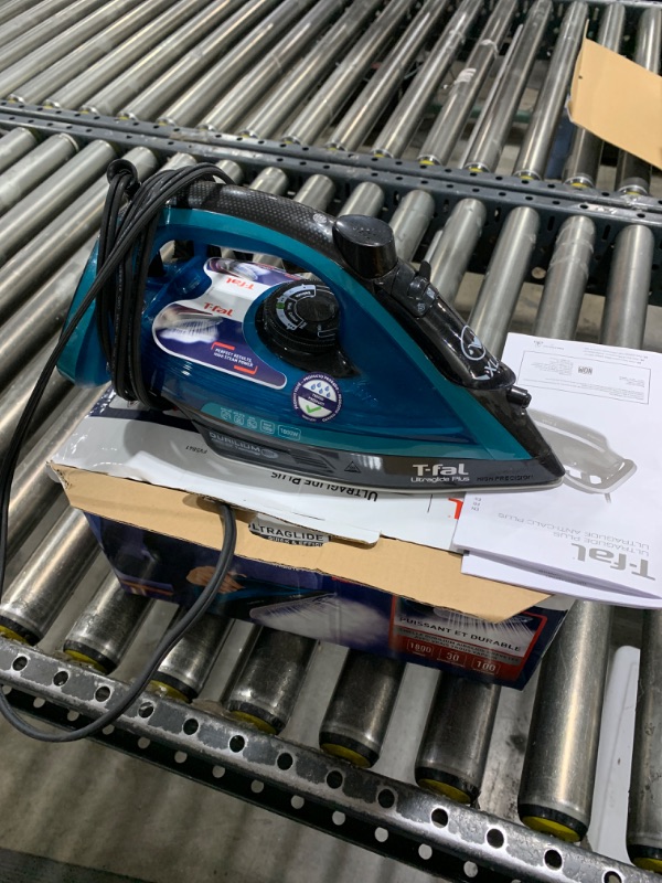 Photo 2 of T-Fal Ultraglide Plus Steam & Garment Iron with Durilium Soleplate, 1800 watts, Teal