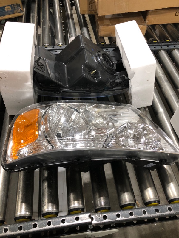 Photo 2 of ADCARLIGHTS for 2004 2005 2006 2007 2008 F150 Headlight Assembly Compatible with 2004-2008 Ford F150 Pickup/ 2006-2008 Lincoln Mark LT Clear Lens Chrome Housing Amber Reflector Headlamp Replacement