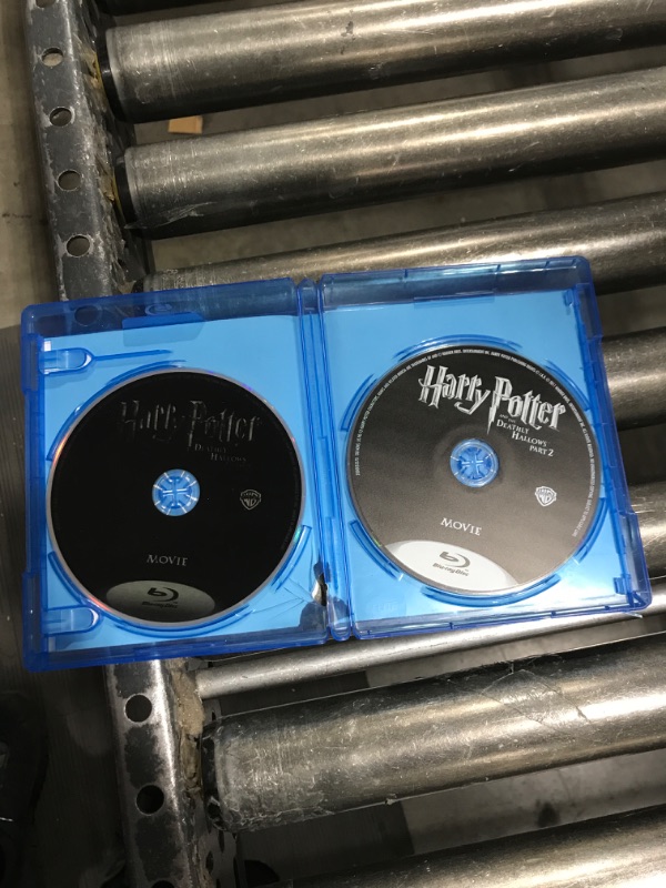 Photo 3 of Harry Potter and The Deathly Hallows 1 & 2 (Blu-ray)