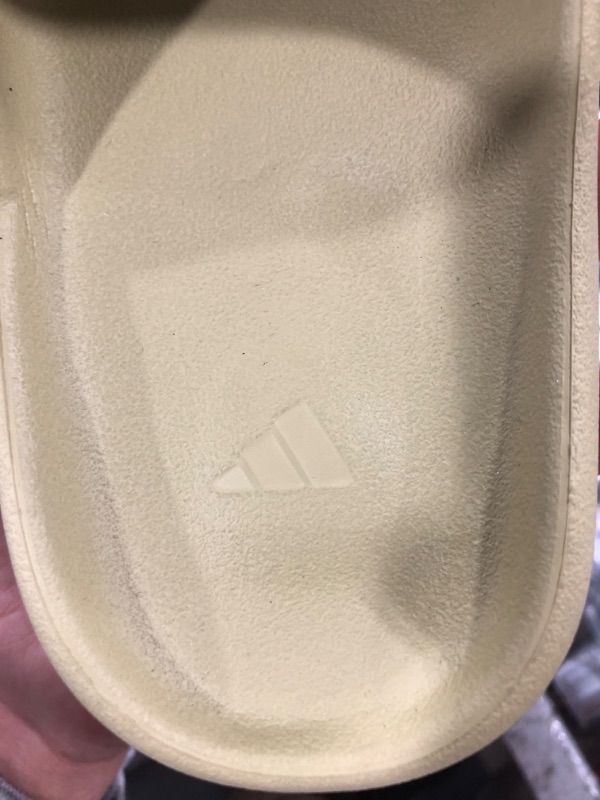 Photo 1 of adidas Mens Yeezy Slide FZ5904 Resin 2022 - Size 6