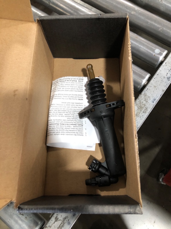 Photo 2 of Dorman CS650159 Clutch Slave Cylinder Compatible with Select Dodge/Jeep Models