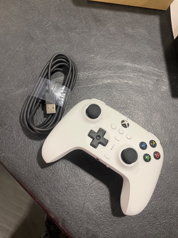 Photo 2 of 8Bitdo Ultimate Wired Controller for Xbox, Hall Effect Joysticks and Hall Triggers, Compatible with Xbox Series X|S, Xbox One, Windows 10 & Windows 11 - Officially Licensed (White)