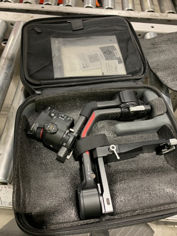 Photo 1 of DJI RS 4 Pro, 3-Axis Gimbal Stabilizer for DSLR & Cinema Camera Canon/Sony/Panasonic/Nikon/Fujifilm, 2nd-Gen Native Vertical Shooting, 4.5kg (10lbs) Payload, Dual Focus & Zoom Motors, Camera Gimbal