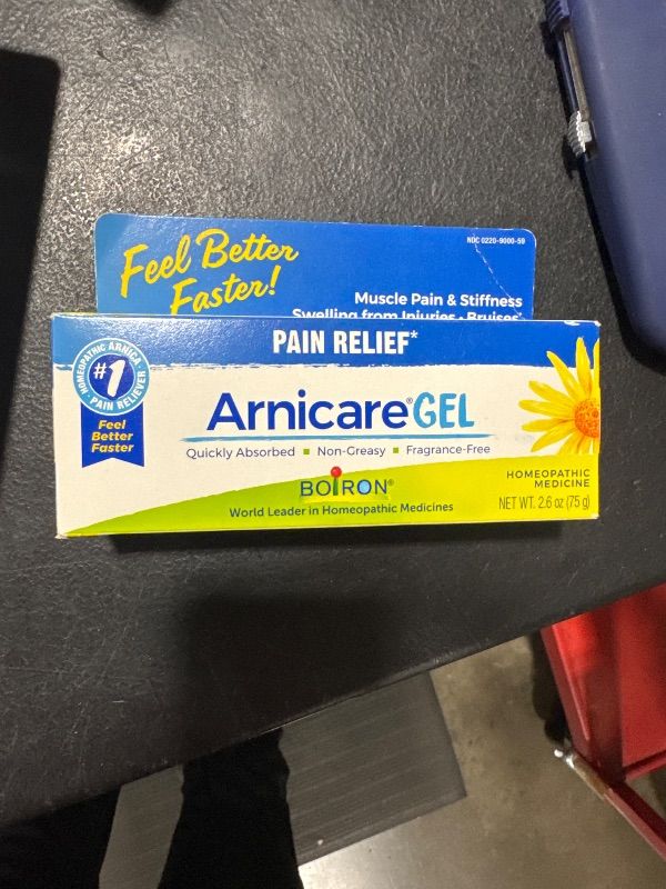 Photo 2 of Boiron Arnicare Gel for Relief of Joint Pain, Muscle Pain, Muscle Soreness, and Swelling from Bruises or Injury Non-greasy and Fragrance-Free - 2.6 oz